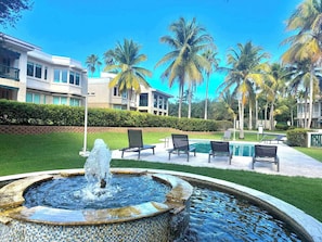 Terrace/patio - Daria Beachfront community steps 2 pool- Generator (Sabana)