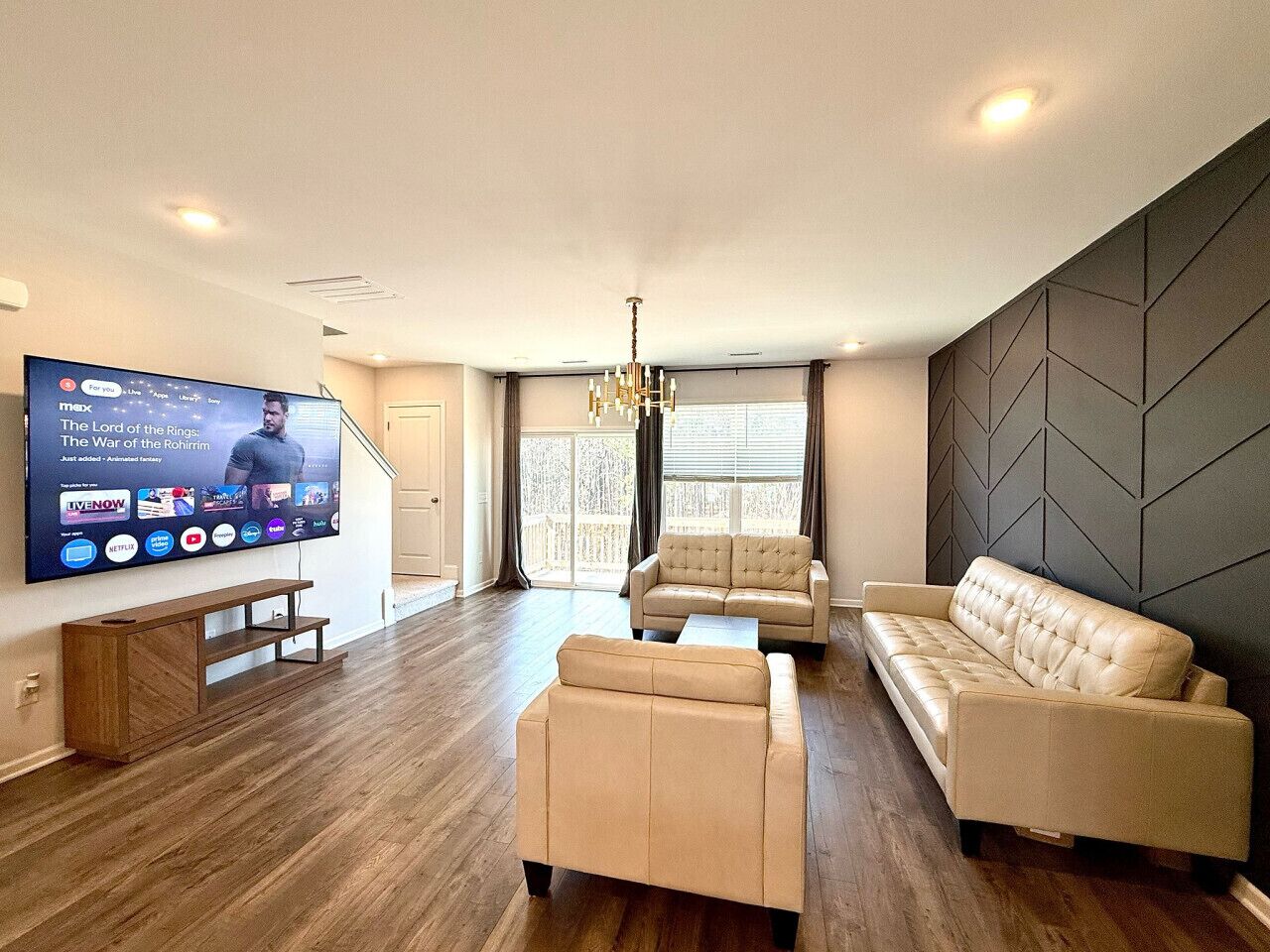 Televisión, videojuegos, tenis de mesa y estéreo 