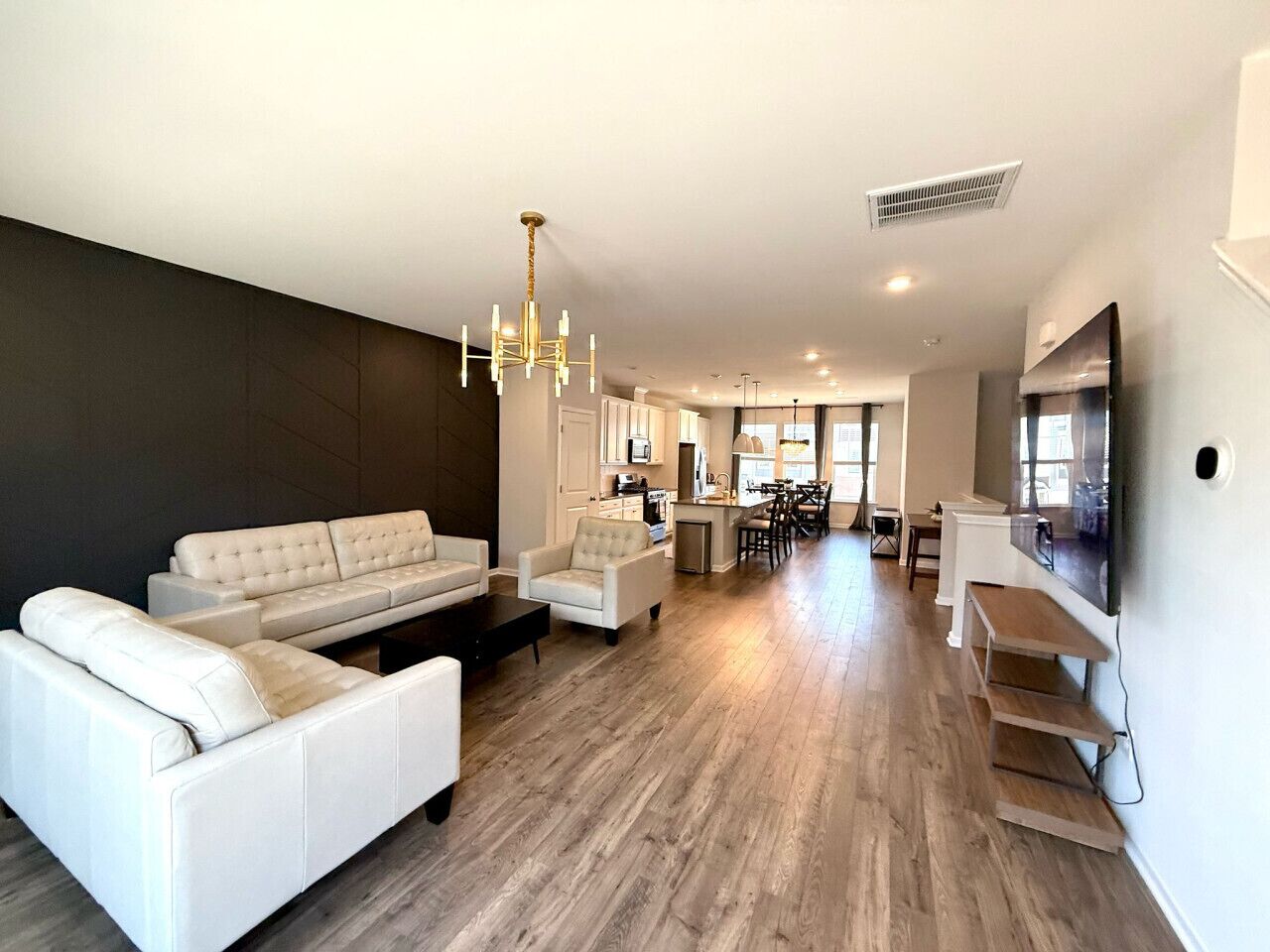 TV, video games, table tennis, stereo