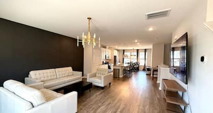 TPV - Xanadu - New-By RDU w/Heated Indoor Pool&Gym
