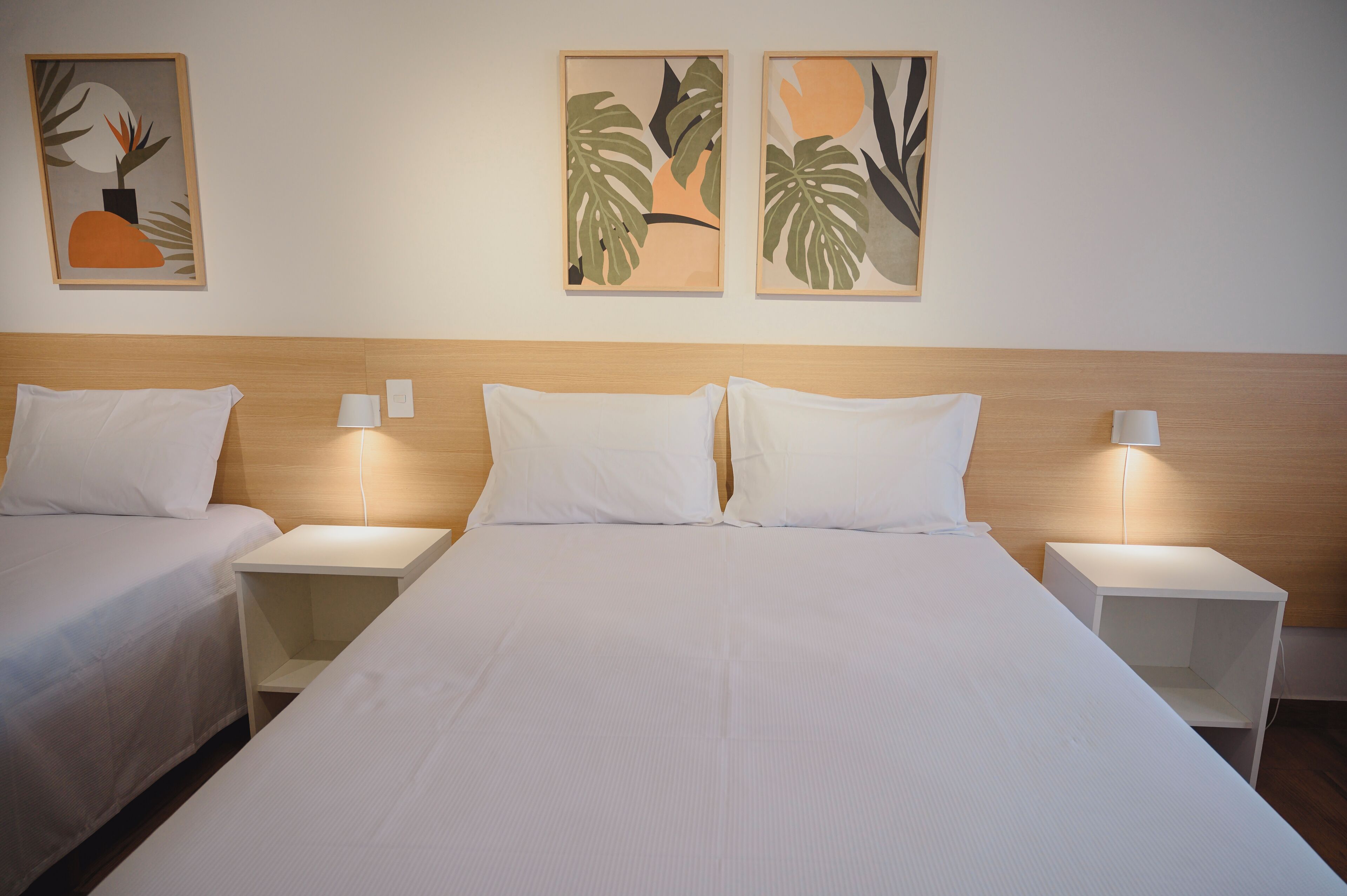 Bureau, Wi-Fi gratuit, draps fournis