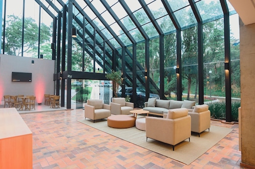 Hotel Thermas da Mata - Cotia próximo ao Parque Anmália