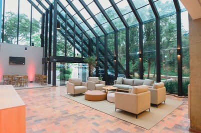 Hotel Thermas da Mata - Cotia próximo ao Parque Anmália