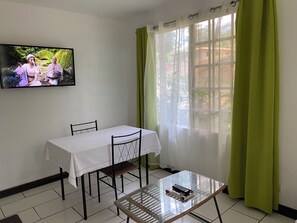 Dining - Charming 1-bedroom apartment with AC, WiFi in lovely Rio Seco, Santa Cruz. 
 (Santa Cruz)