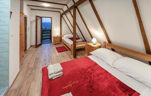 3 bedrooms, iron/ironing board, travel cot, free WiFi