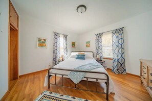 4 habitaciones, wifi y ropa de cama 