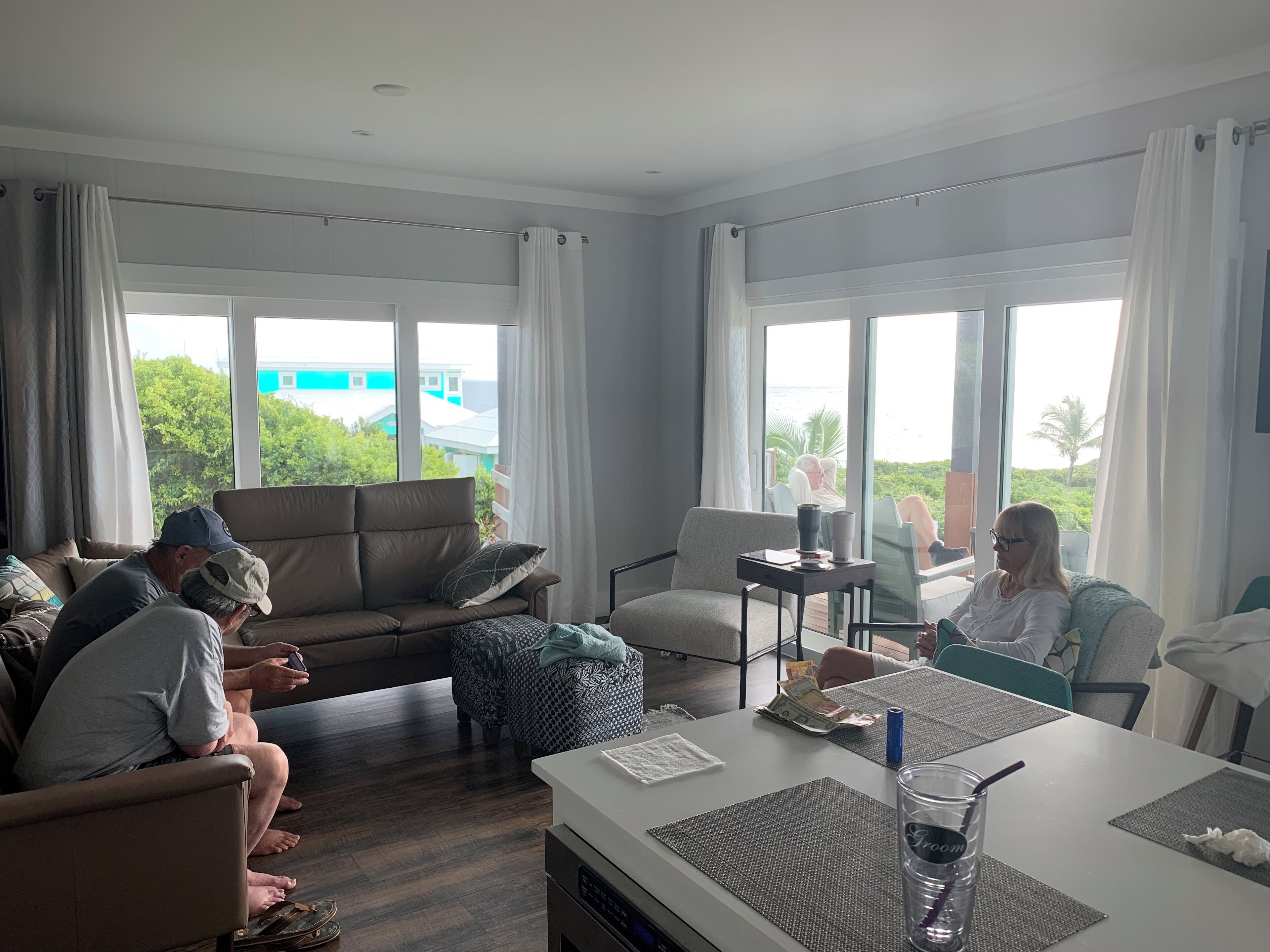 Smart TV, estéreo y impresora 