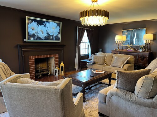 Forget your worries in this spacious 5-Bedroom Home in Downtown Barbourville.