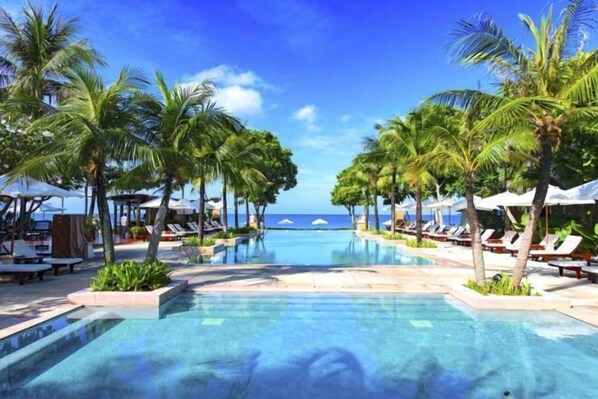 Piscina a l'aire lliure