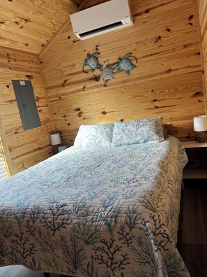 2 bedrooms, WiFi, bed sheets - Cozy Cabins-Pet friendly, newly renovated, WiFi, kitchen, 2 bedroom (Steinhatchee)