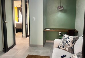 3 多间卧室、熨斗/熨衣板、WiFi、床单