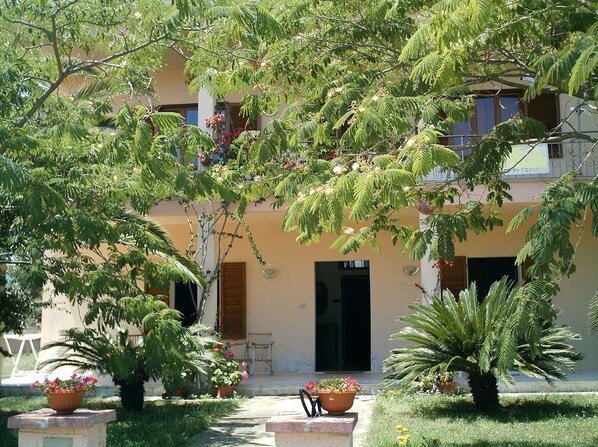 Voorkant van accommodatie