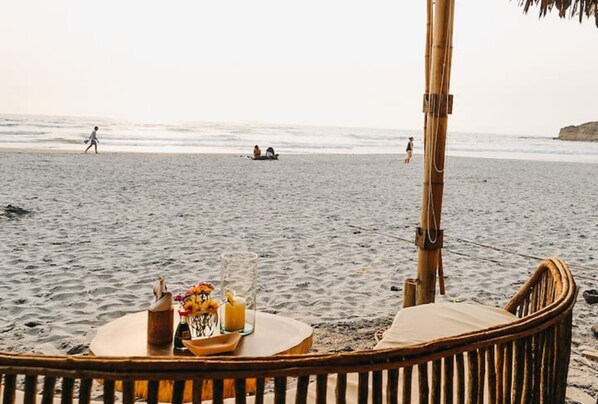 Strand