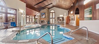 Nordic Village Condo Sleeps 4!