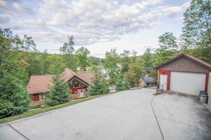 Property grounds - Norris Lake, Waterfront with Private Dock (LaFollette)