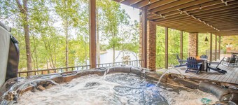 Norris Lake, Waterfront with Private Dock