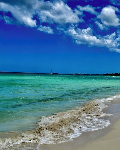 Cozy studio with AC and WiFi in enchanting Negril