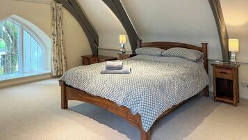 3 dormitorios, wifi gratis, ropa de cama