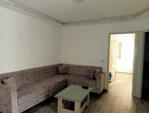 3 Residences, 6 Appartements per Residence