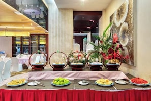 Unclassified image, 5 of 34, button - Yin Sheng International Hotel (Heze)