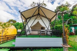 Room - Ozone by Bankhaokho (Khao Kho)