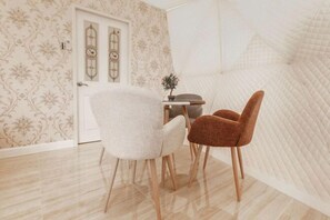 Room - Ozone by Bankhaokho (Khao Kho)