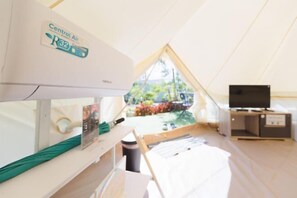 Room - Ozone by Bankhaokho (Khao Kho)