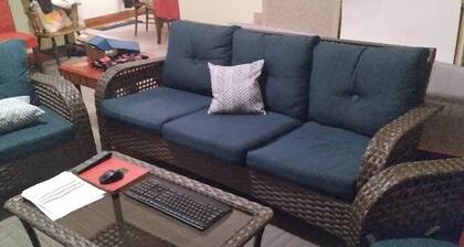 River House Retreat - Firepits - Bike trails - Canoe Launch