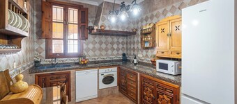 Villa el Señorío Alameda by Ruralidays