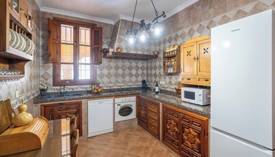 Villa el Señorío Alameda by Ruralidays