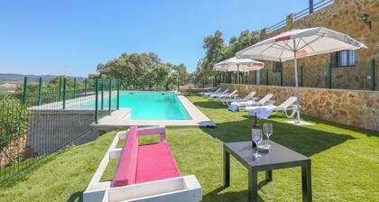 Bellas Vistas Ana Rodriguez Sosa La Puebla de Los Infantes by Ruralidays