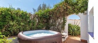 One Life Málaga Retreat Periana by Ruralidays