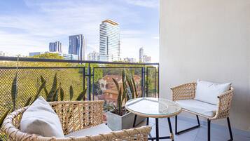 Comfort Apartment | Balcony