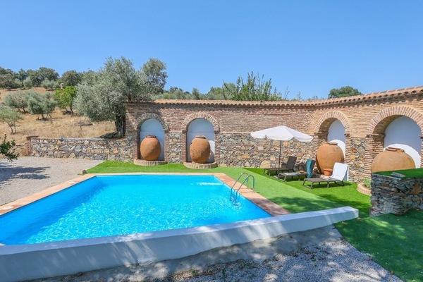 Cortijo San Rafael Constantina by Ruralidays