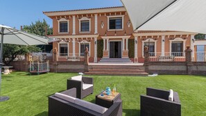 Terrace/patio - La Ribera Vélez-Málaga by Ruralidays (Málaga)