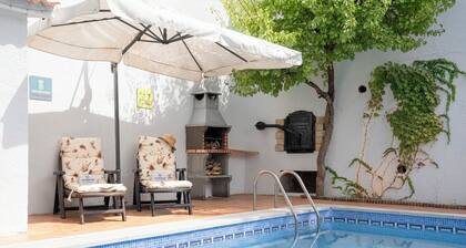 Vista Blanca Cenes de la Vega by Ruralidays