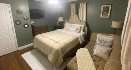 Charming 3-bedroom house with AC and WiFi in peaceful Rockingham
