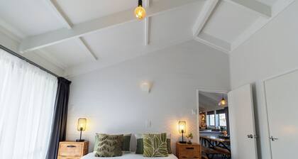 ROTORUA - Blackwood Fairy Springs *****Family friendly holiday home*****