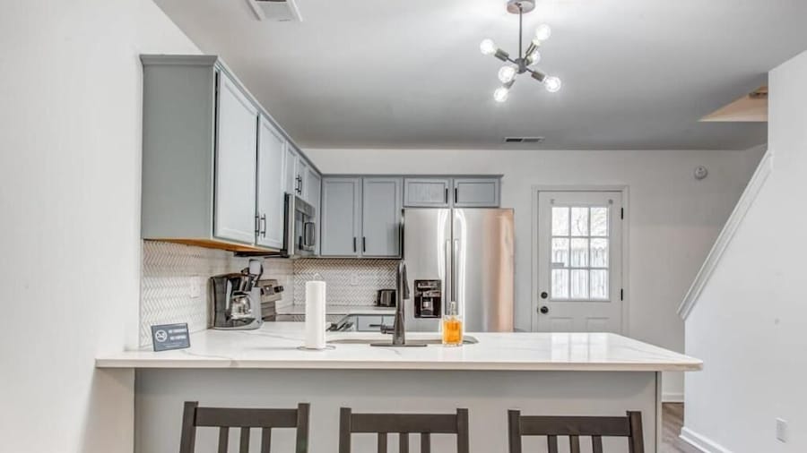 Mins to Dtwn High Point Duet