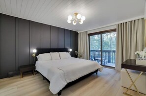 4 bedrooms, WiFi, bed sheets - King David Luxury getaway (Blakeslee)