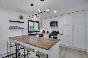 Microwave, stovetop, dishwasher