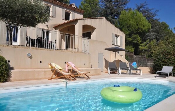 Piscine extérieure