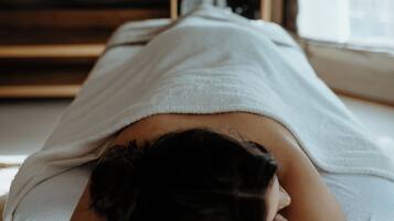 Tratamientos corporales, aromaterapia, masajes suecos