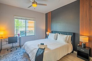 Appartement Confort, 2 chambres, animaux de compagnie acceptés | 2 chambres, bureau, espace de travail pour ordinateur portable