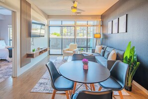 Appartement Confort, 1 chambre, cuisine | Coin séjour