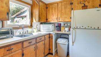 冰箱、微波炉、炉灶、茶具/咖啡用具