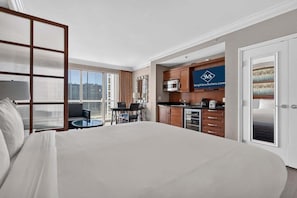 1 habitación, escritorio, tabla de planchar con plancha y wifi gratis