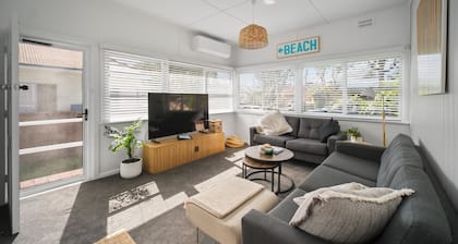 Summer Breeze Forster
The Perfect Family Getaway on the Mid North Coast of NSW