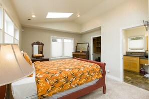 4 habitaciones, escritorio, tabla de planchar con plancha y wifi gratis 