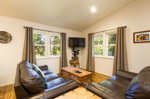 Smart TV, DVD player